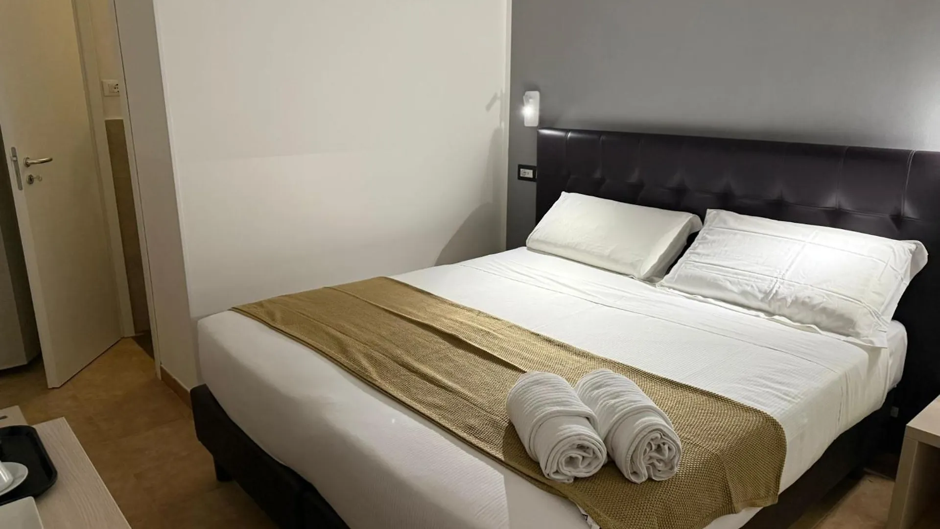 Conte Guesthouse Ρώμη 2*,  Ιταλία