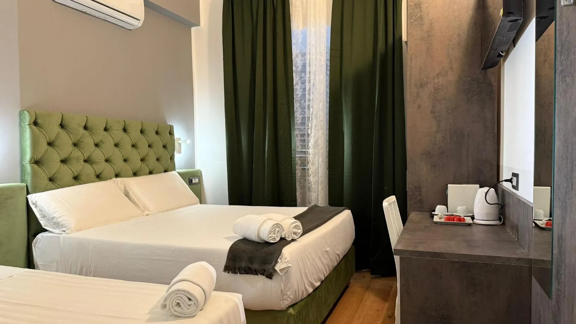 Conte Guesthouse Ρώμη 2*,